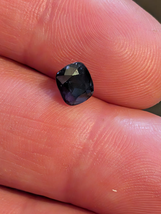 Spinelle Caméléon — 1,55 ct