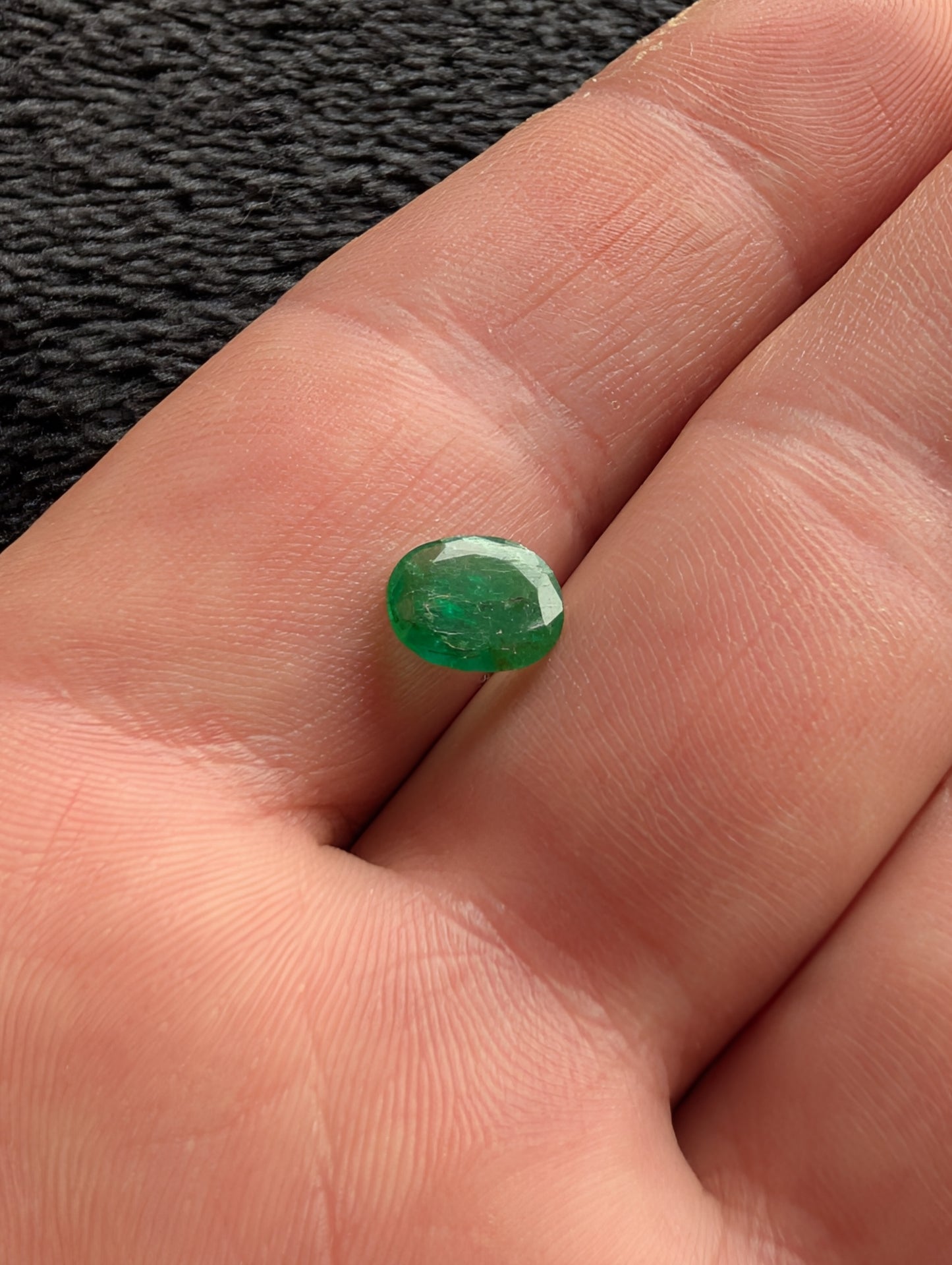Émeraude Naturelle Africaine — 1,19 ct — Oval Mixed Cut — Certifiée IGI