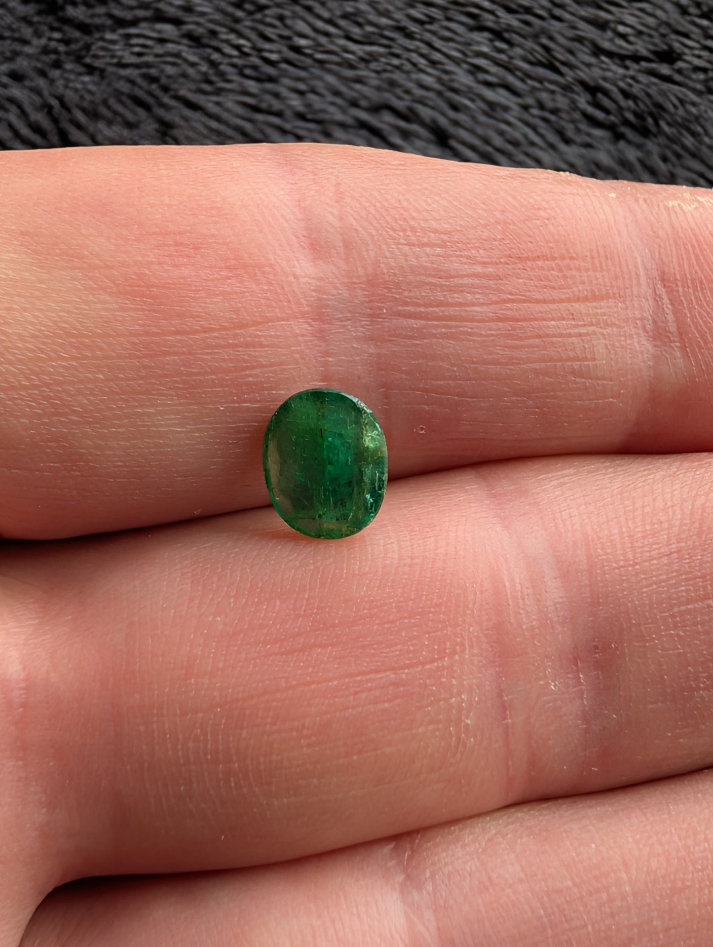 Émeraude Naturelle Africaine — 1,19 ct — Oval Mixed Cut — Certifiée IGI
