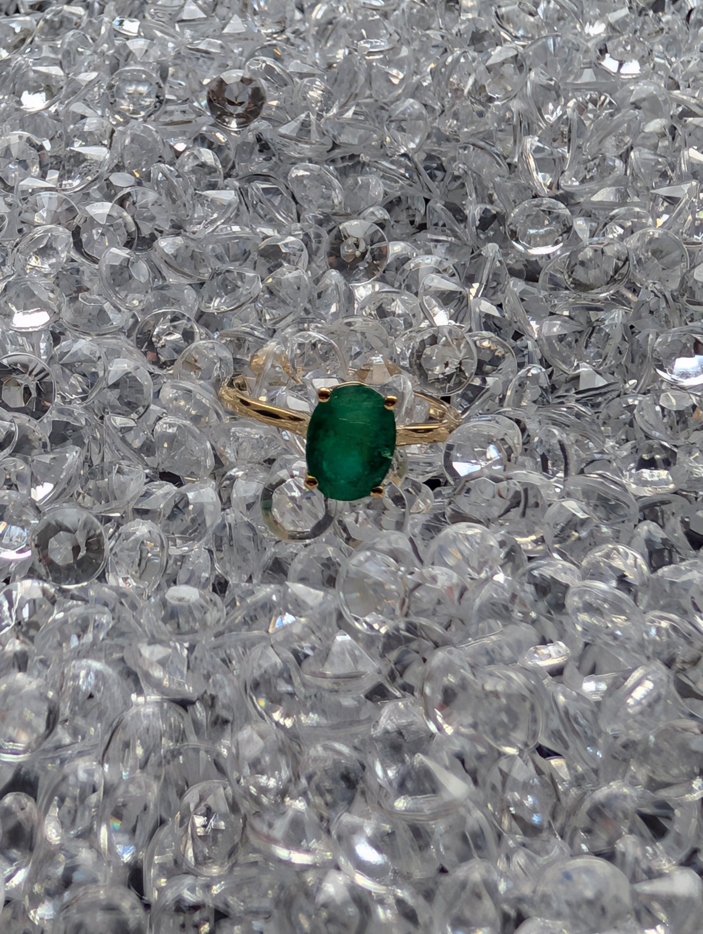 Solitaire Émeraude Naturelle — 1,47 ct — Or Jaune — Certifié IGI